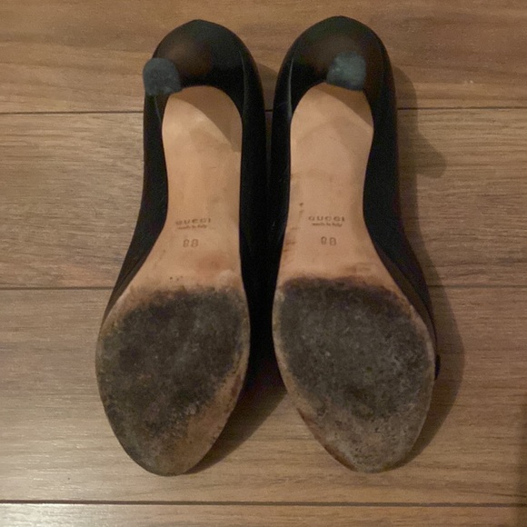 Gucci black leather horsebit peep toe pumps - Picture 9 of 9